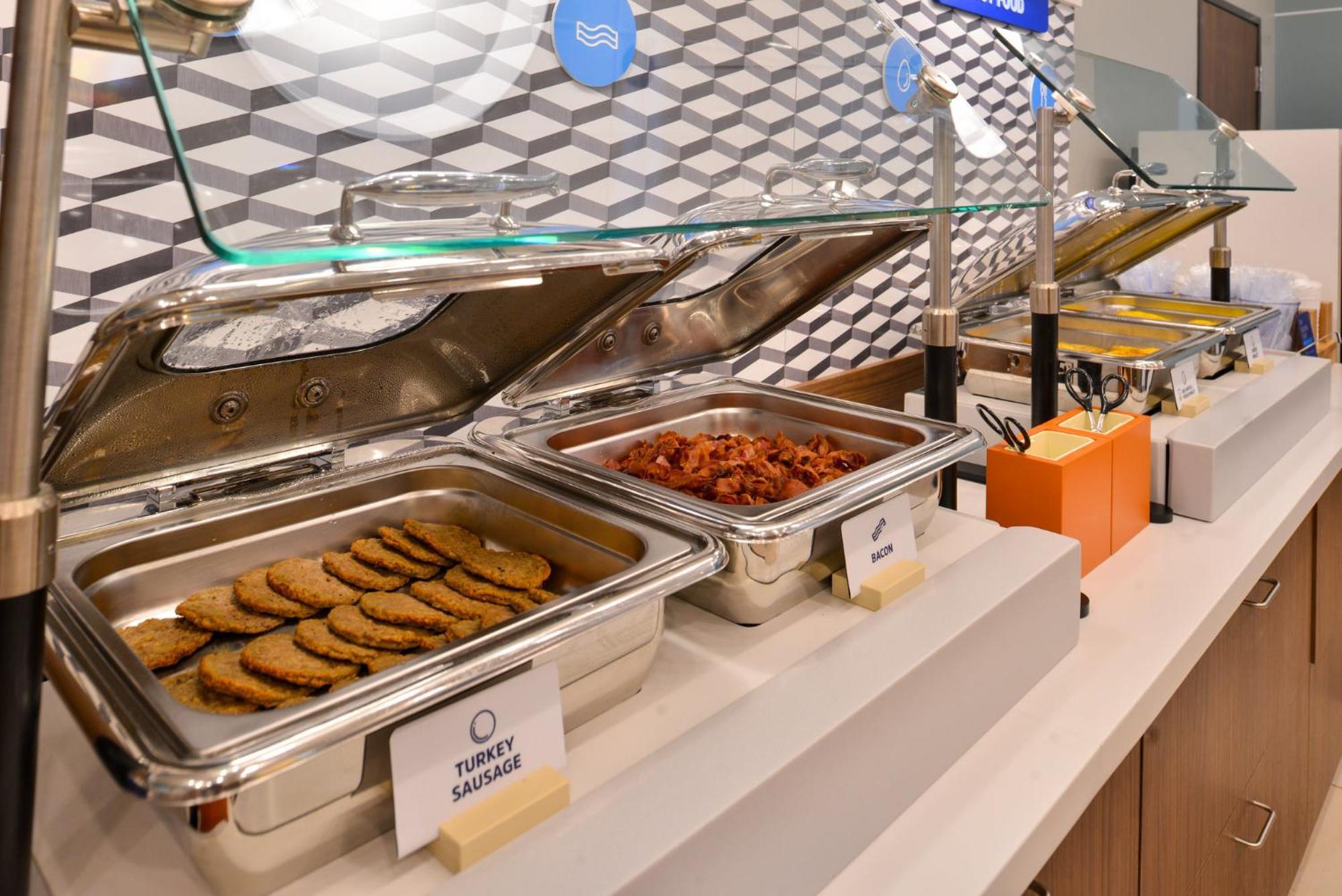 Holiday Inn Express & Suites Chicago - Matteson By Ihg المظهر الخارجي الصورة
